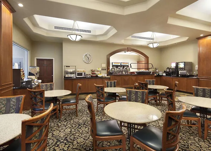 Ramada By Wyndham Olympia