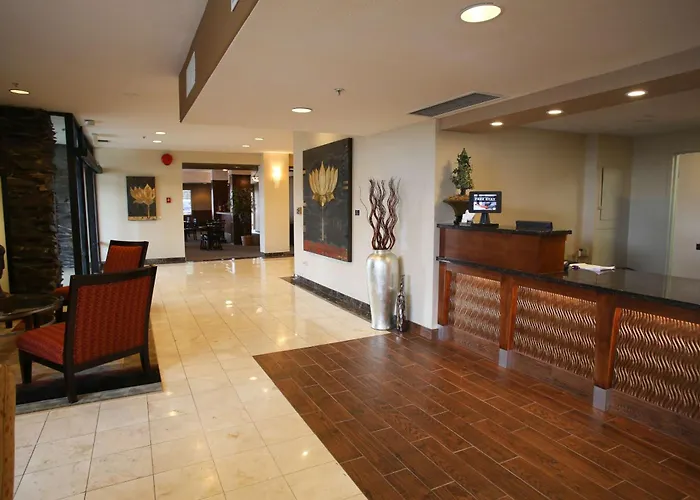 Red Lion Inn & Suites Olympia, Governor Hotel